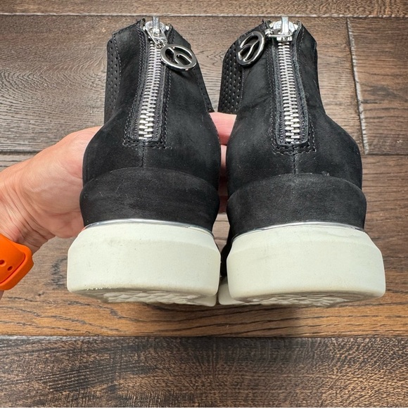 Wishbone Black Perforated Sandals with Rubber Soles - Picture 8 of 9